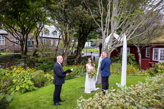Heartfelt Wedding at Boysensgarð